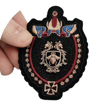 Sew On Bee Badge Embroidered and Metal Centre Crest Bumble Patch Detailed P636