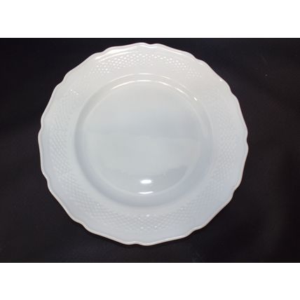 1 Dinner Plate Romantica White Kaiser Ribbed Scalloped West Germany 70’s 9.5"