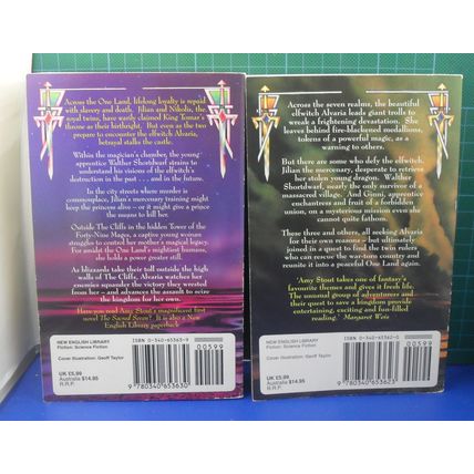 2 Amy Stout PBs The Sacred Seven & The Royal Four | VG -