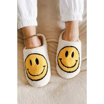 White Smile Face Print Non-slip Plush Slippers
