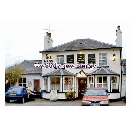 pu0450 - The Nags Head Pub , Sunningdale , Berkshire - print