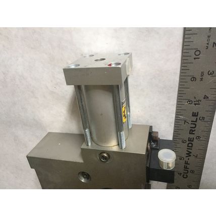 NEW TUNKERS K 32 UZ T22 #17518000,PIN CLAMP 20-40mm DIA,K 32 UZ T22,NI2-09,AK