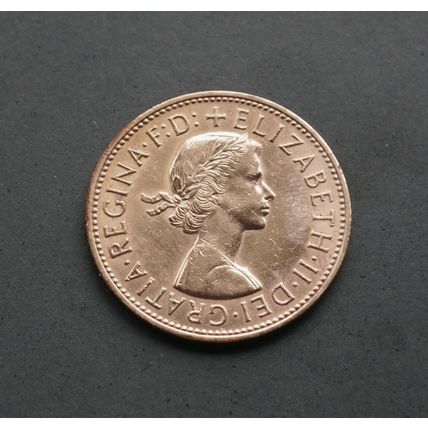 1963 Queen Elizabeth II Great Britain Bronze One Penny