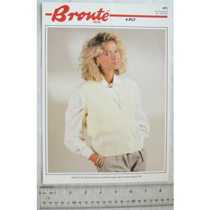 Vintage: Bronte 875 waistcoat, 4 ply