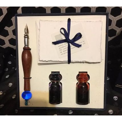 A Very Unique La Murrina Pen & Ink & Stationery Set