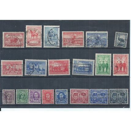 Australia stamps. 1934 - 1945 used lot. CV £27+ (R491)