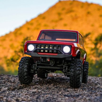 Redcat Racing Ascent-18 International Scout II Brushless RC Rock Crawler RTR