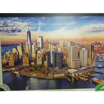 Trefl Prime 1500 Piece Puzzle - Manhattan, New York City Skyline - Unopened!