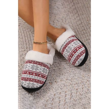White Snowflake Pattern Knitted Plush Home Slippers