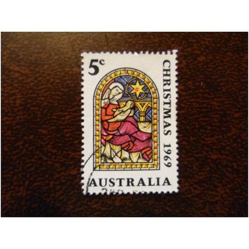 Australia 1969 Christmas 5c fine used stamp SG444 Nativity stained glass window