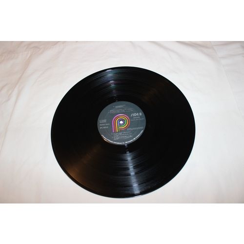 Richard Harris LP-A TRAMP SHINING STEREO