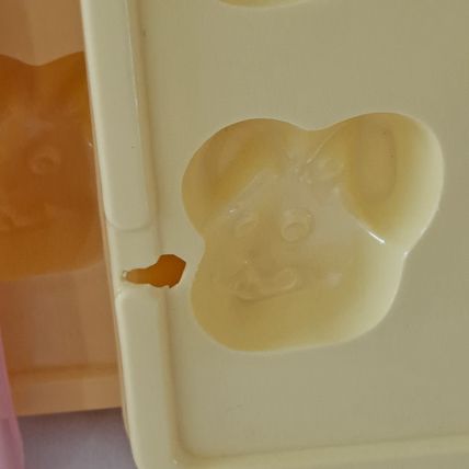 Lot 4 EASTER ICE CUBE TRAYS 12" Plastic Molds Bunny Egg Bunnies Freezer