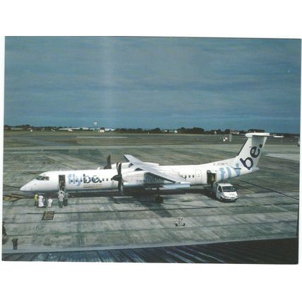 DASH 8 AIRCRAFT FLYBEE.. ATGUERNSEY AIRPORT CARD NO W 3