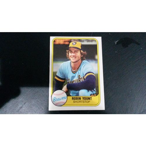 1981 Fleer Card # 511 Robin Yount Very Good Excellent (4) Milwaukee Brewers