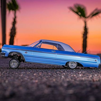 REDCAT SIXTYFOUR RTR RC LOWRIDER CAR 1:10 1964 CHEVY IMPALA HOPPING Blue/White