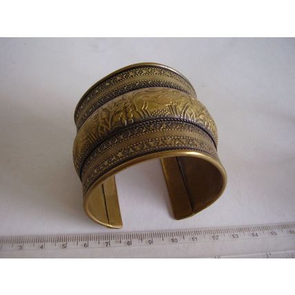Vintage Ethnic Brass Cuff Bracelet Bangle