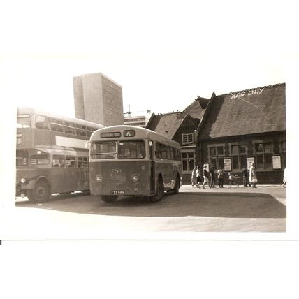 Black & White Photograph of Southend Corporation Transport - FYS 686 ex. Glasgow