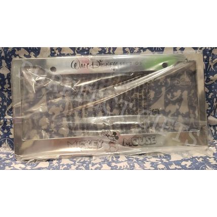 WALT DISNEY STUDIOS EXCLUSIVE MICKEY CHROME LICENSE PLATE FRAME HOLDER~NEW~HTF~