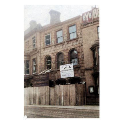 ptc7182 - Yorks - Early - The Old Man & Saddle been sold, Dewsbury - print 6x4