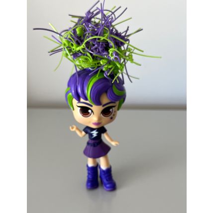 CURLIGIRLS CHARLI THE POP STAR FIGURE