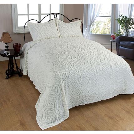Beatrice Home Fashions-Wedding Ring Chenille-Standard Sham-Ivory-20" x 26"-NEW