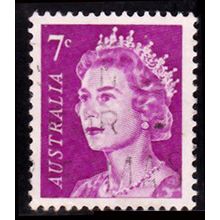 Australia 1971 Queen Elizabeth II 7c Used Stamp..