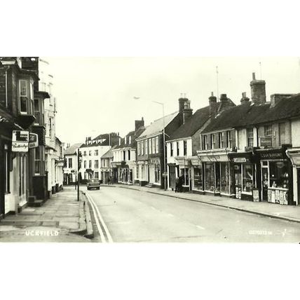 Sussex UCKFIELD View Postcard (Pamlin G270313M)