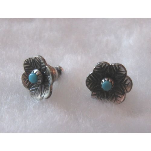 Vintage Small Silver Flower with Turquoise Center Pierced Earrings