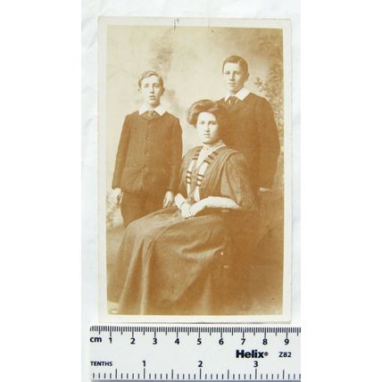 Original photo - lady with two boys