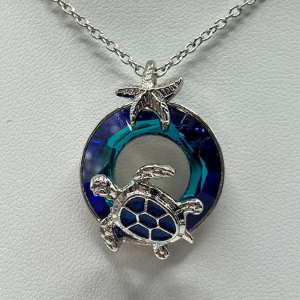 Necklace Elegant Pendant Creative Turtle Blue Crystal #548