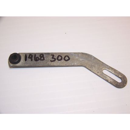 1968 CHRYSLER 300 COLUMN SHIFT AUTOMATIC SELECTOR ARM OEM NEW YORKER NEWPORT T&C