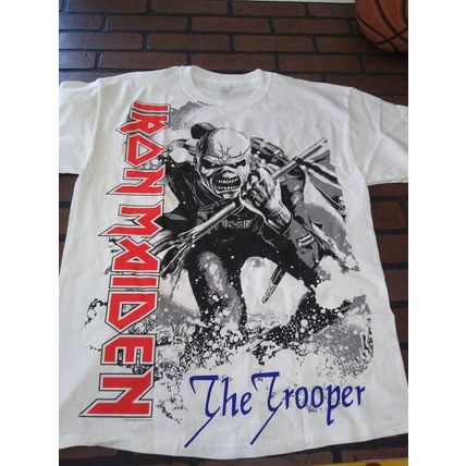 IRON MAIDEN - 2020 The Trooper Men's Blood Splattered T-shirt ~Never Worn~ M L