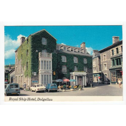 The Royal Ship Hotel Dolgellau Postcard Merionethshire