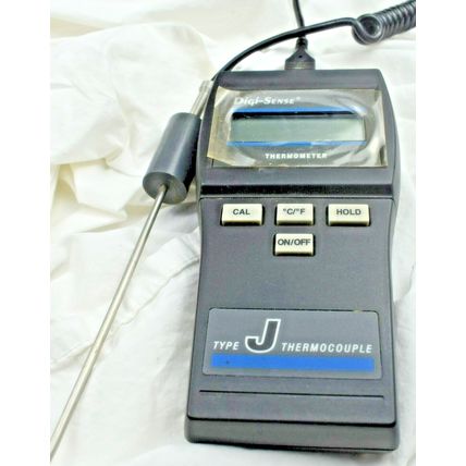 EUTECH INS 60010-00 TYPE J THERMOCOUPLE THERMOMETER DIGI SENSE (works great)