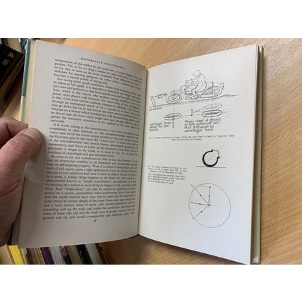 RARE* 1961 "MOTORCYLE ENGINEERING" 1ST ED P E IRVING ILLUSTRATED HB BOOK (P4)