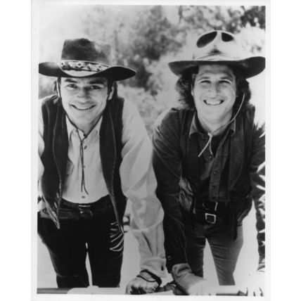 PHOTOGRAPH - ALIAS SMITH AND JONES 8 (TV SERIES)