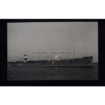 TA0533 - Esso Oil Tanker - Esso Bedford - built 1930 - photograph