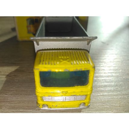 Matchbox - No51 8-Wheeler Truck and Original Box
