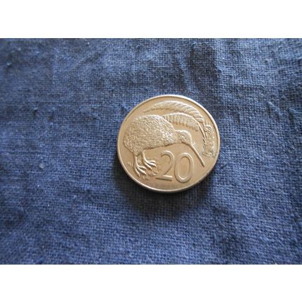1986 NEW ZEALAND 20 CENTS COIN. ( Kiwi )