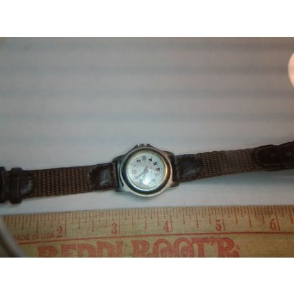 5423 QS WHITE DIAL ST STEEL WATCH