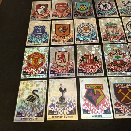 MATCH ATTAX 2016/17 Premier League - Full Set Of Twenty Foil Club Badges
