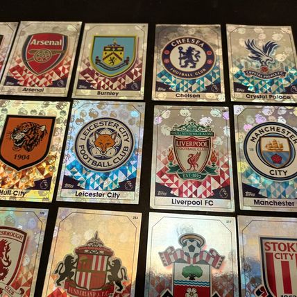 MATCH ATTAX 2016/17 Premier League - Full Set Of Twenty Foil Club Badges
