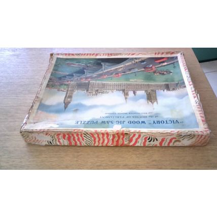 HOUSES OF PARLIAMENT Wooden Jig Saw Puzzle (125 Pieces - 6 MISSING) VICTORY