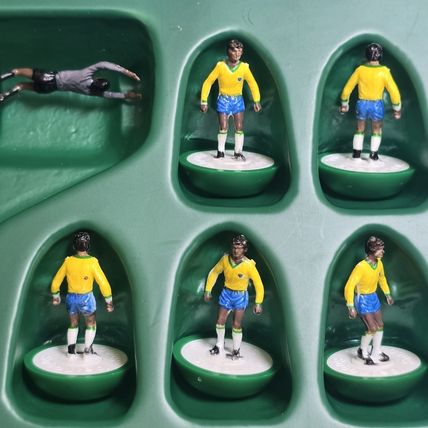 SUBBUTEO REF 410 BRAZIL LIGHTWEIGHT TEAM IN CORRECT LABEL BOX