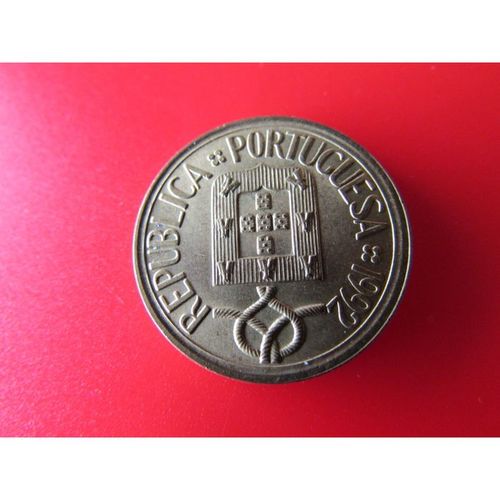 1992 PORTUGAL FIVE ESCUDOS FREE POST. AAU