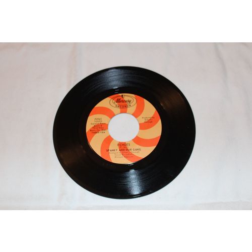 Spanky and Our Gang 45 & Picture Sleeve-SUNDAY MORNING/ECHOES