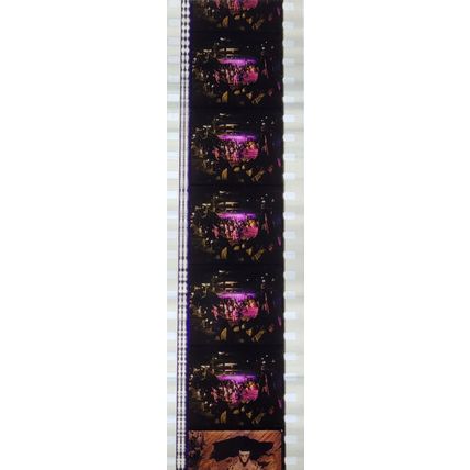 Pk GEB - Z - MIX - A 012l . 1 STRIP OF 5 - 35MM FILM CELLS. ( PR )