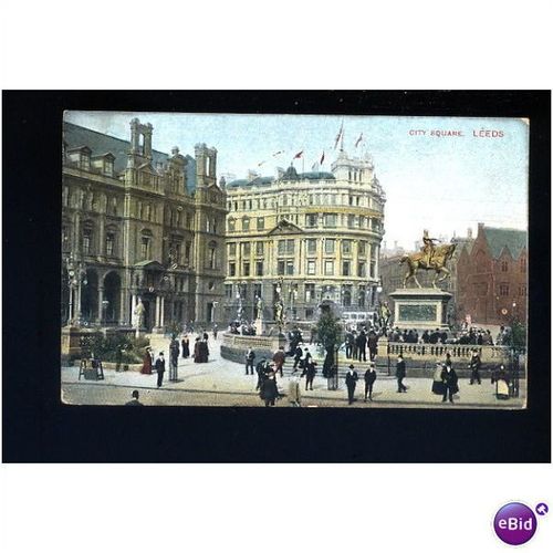 Yorkshire LEEDS City Square Postcard by Kromo (20118)
