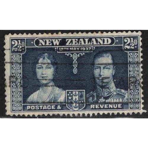 New Zealand KGVI 1937 Coronation 2½d Blue Used SG 600 Sc 224 stamp