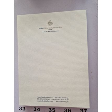 RAFFLES HOTEL VIER JAHRSZEITEN NOTEPAD